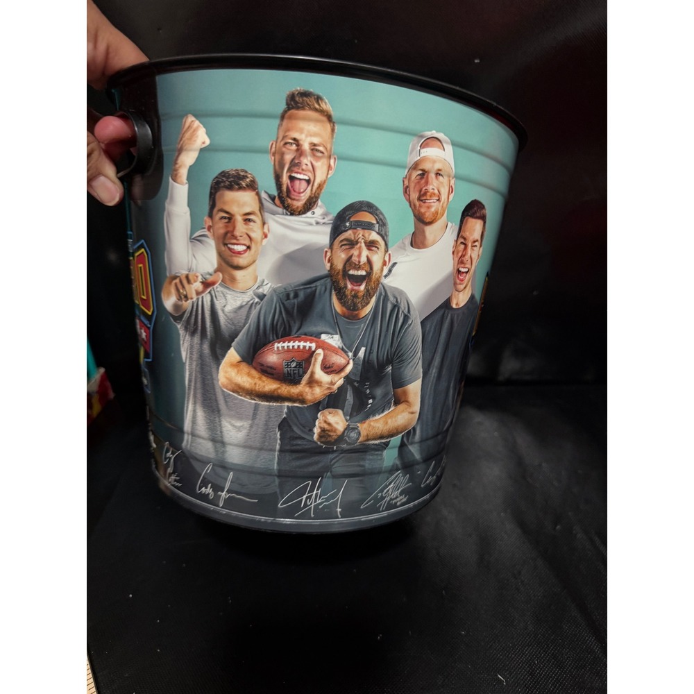 Dude Perfect Hero Tour Regal Cinemas Popcorn Bucket Tin Metal Collectible Teal